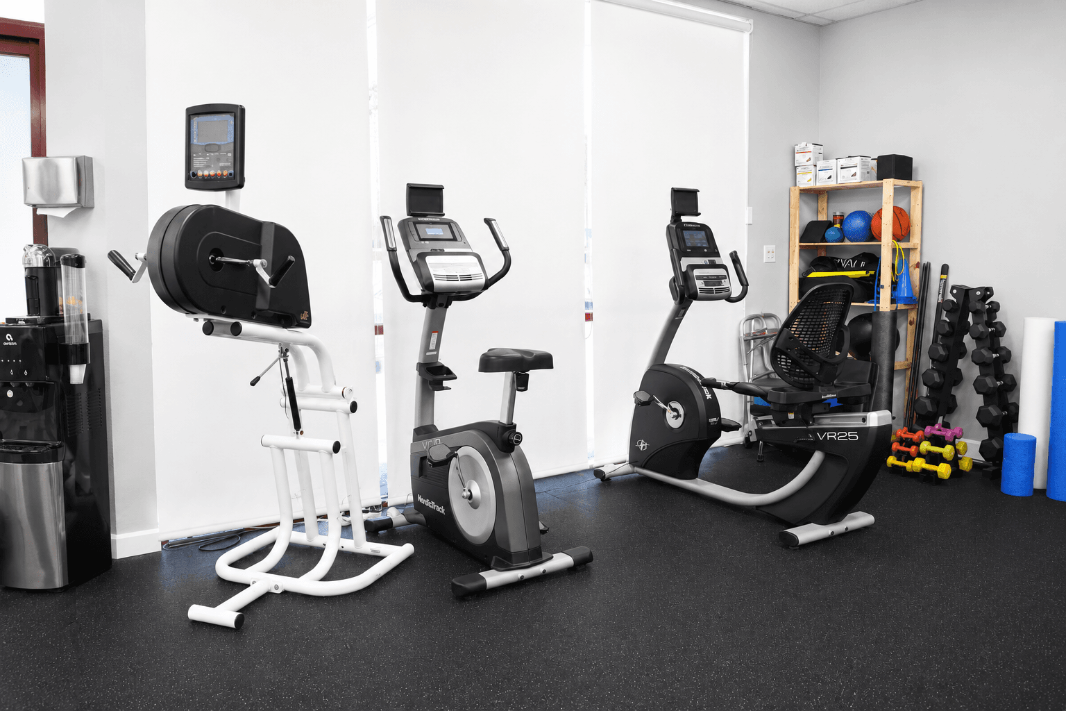 Nova Physical Therapy cardio and conditioning equipment